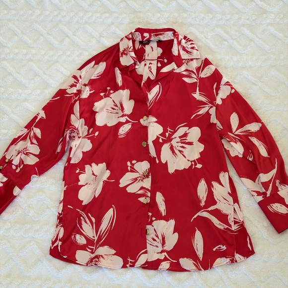 Zara red floral print satin blouse - Picture 7 of 7